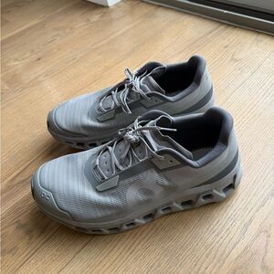 Men's ON Cloudmonster Void Sneaker size 12